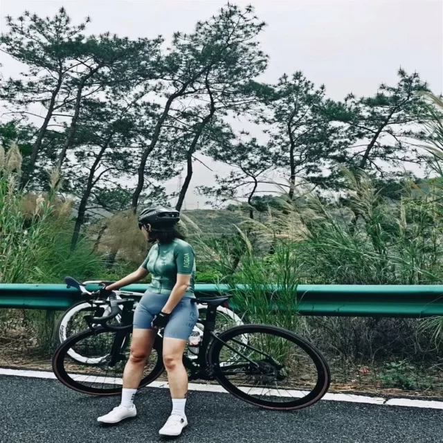 运动员复出动态：年轻化趋势的启示